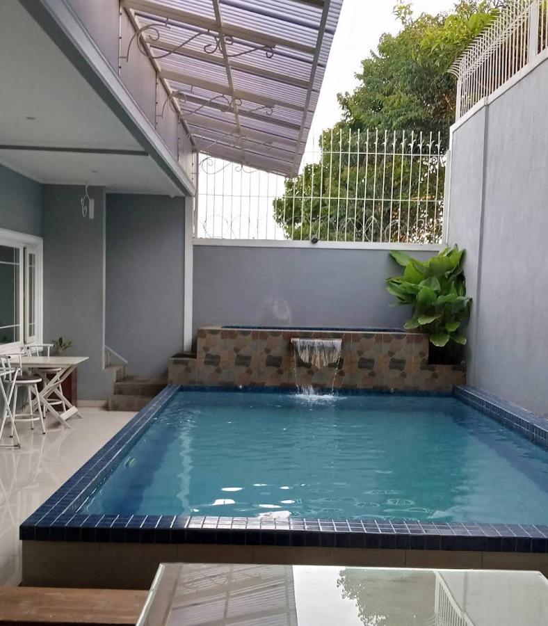 Villa 360 Lembang Extérieur photo